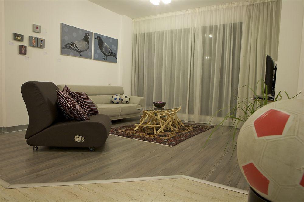 Master Mazeh Hotel Tel Aviv Bagian luar foto