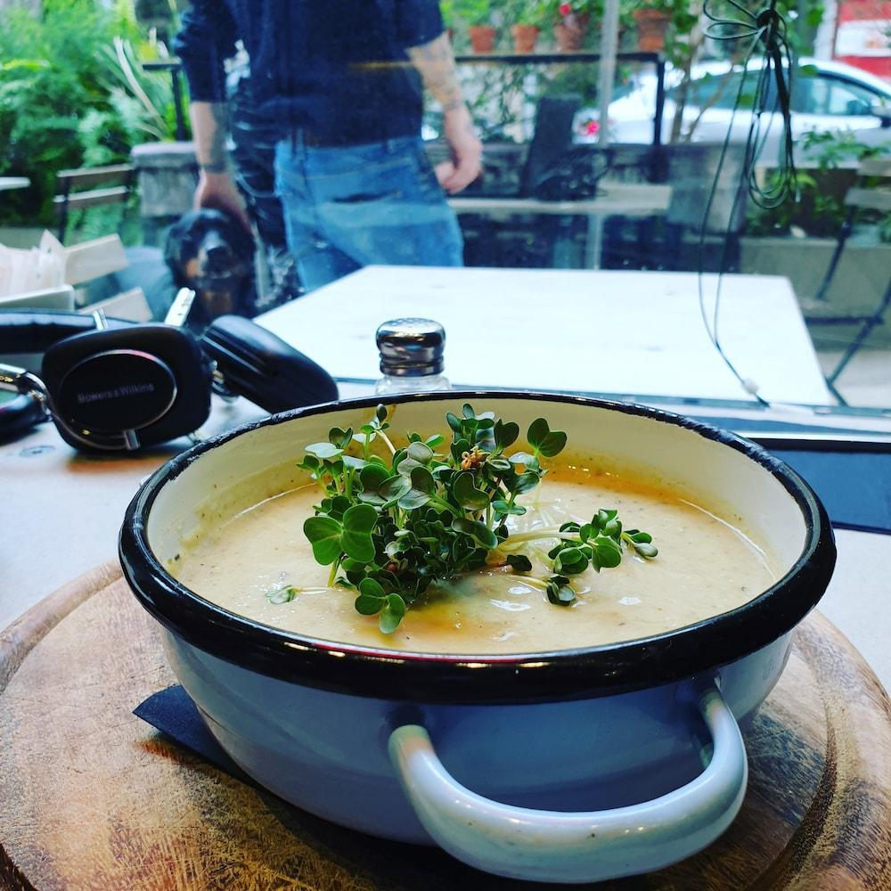 Master Mazeh Hotel Tel Aviv Bagian luar foto